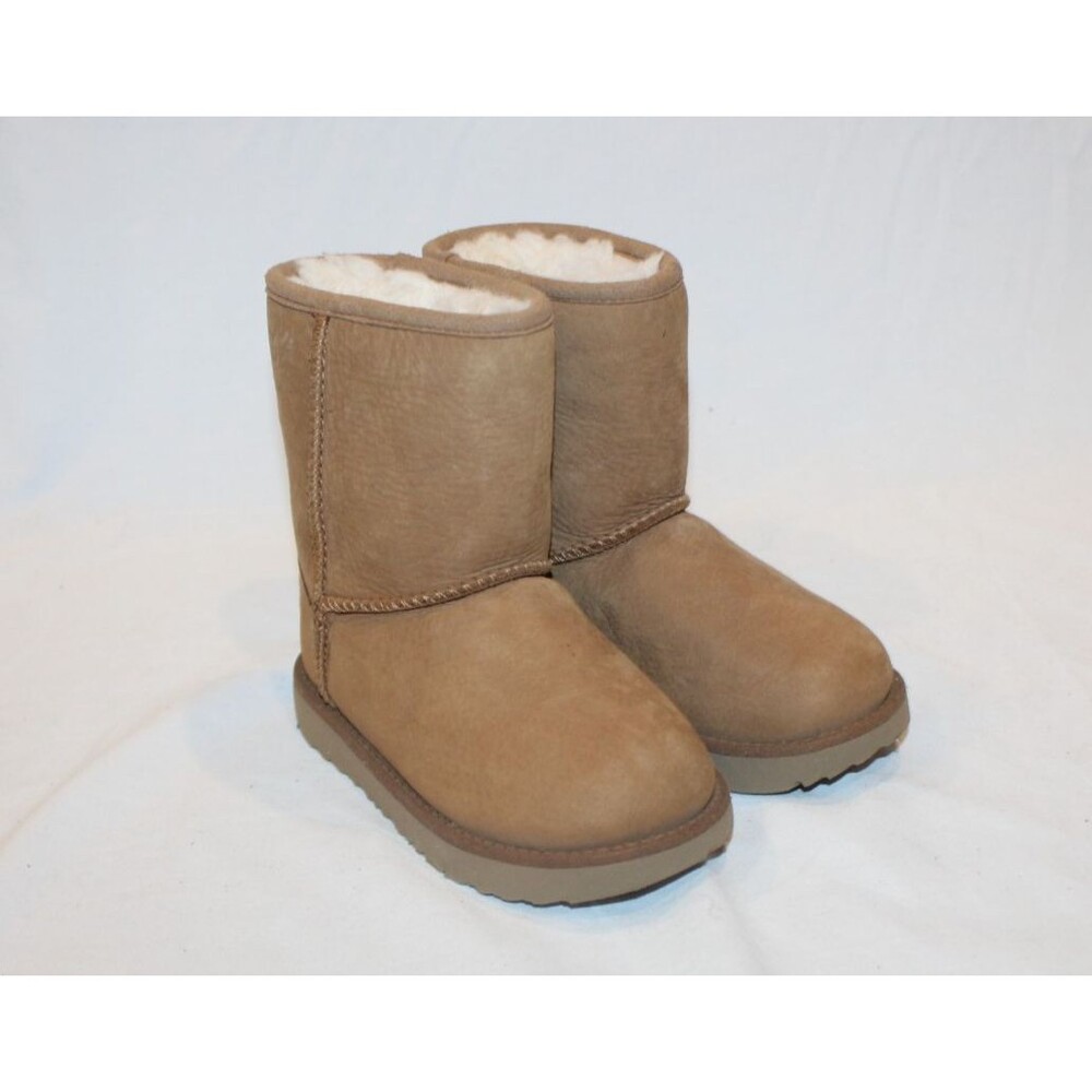 UGG Classic Short Suede Shearling Lined Boots Toddler 9 CHESTNUT NEW - Picture 3 of 7